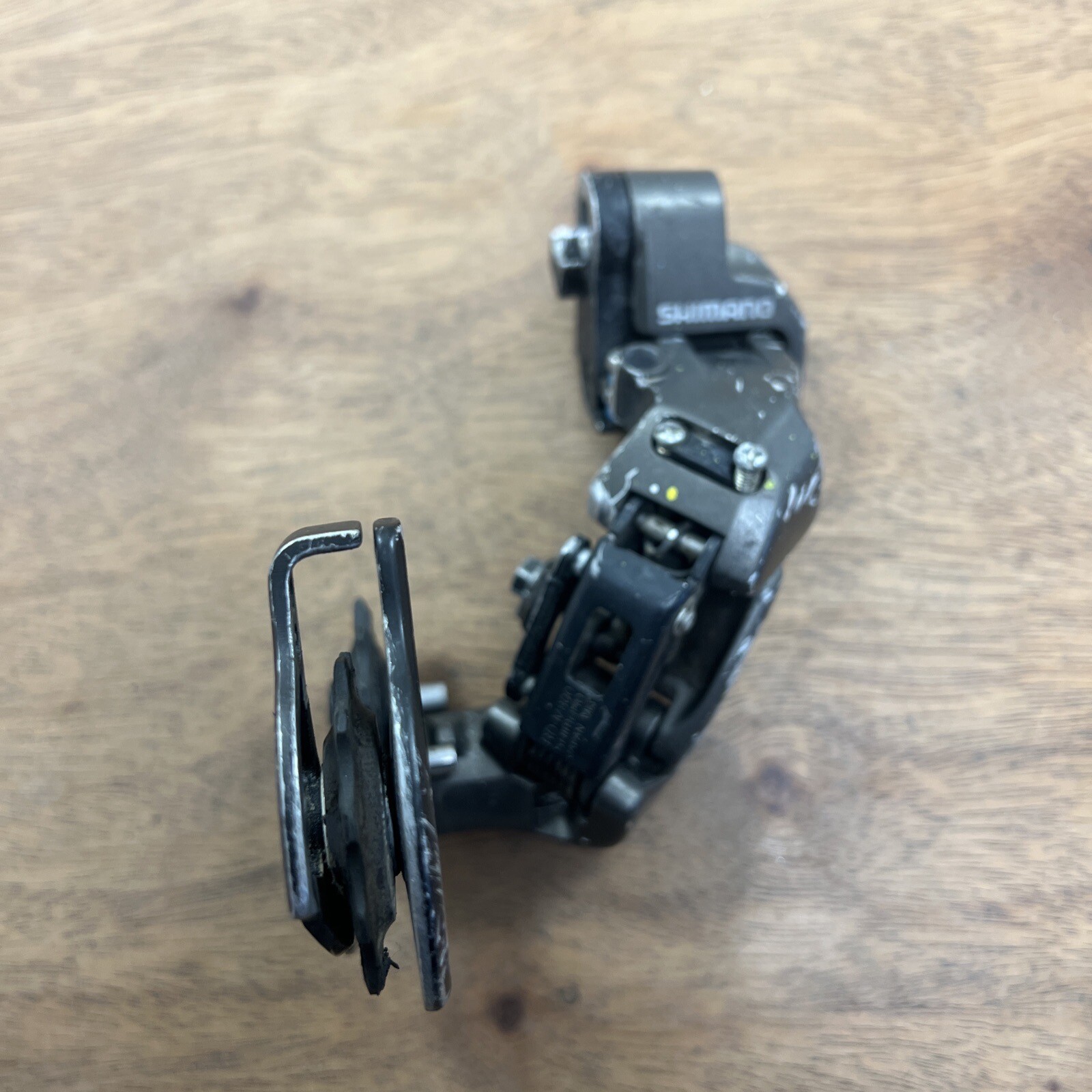 Shimano Saint Rapid Rise Rear Derailleur. RD-M800