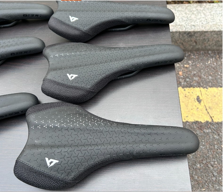 SDG BMX Saddle Pivotal Seat Bicycle 1pcs 230 x 130mm