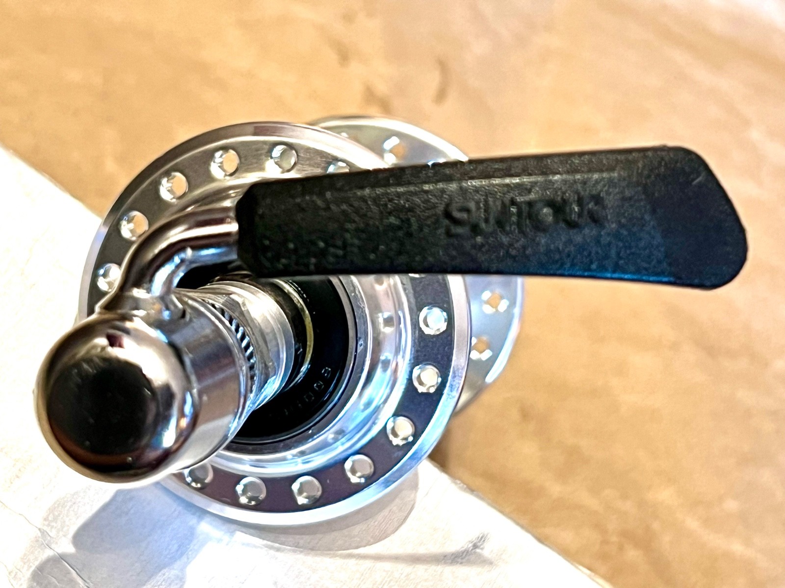 Suntour XC Pro Rear Hub HB-XP01-R – 36H 135mm Polished NOS NIB Grease Guard NEW