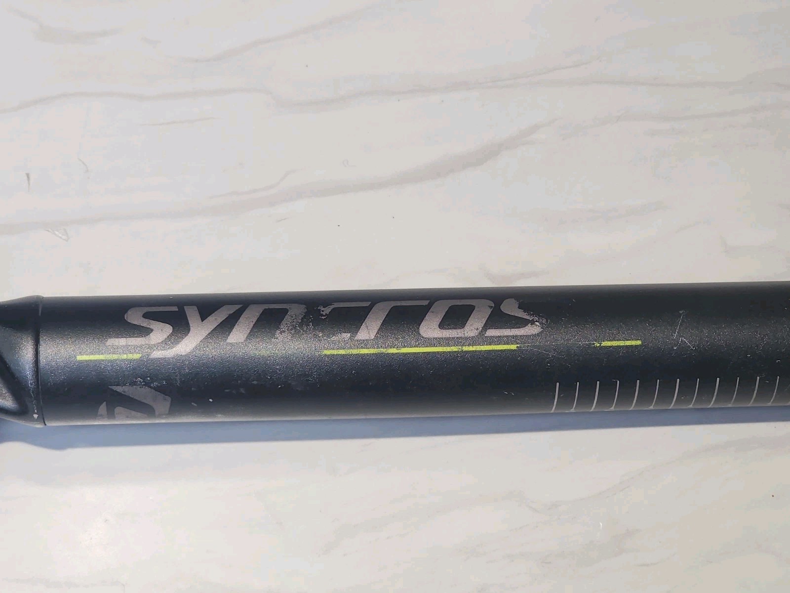 Syncros FL 2.5 Seat Post 31.6 mm x 400mm Black/Lime green or Yellow?