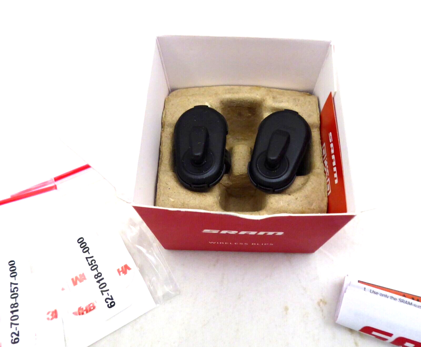 SRAM eTap AXS Wireless Blips – Black Pair (00.3018.301.000)