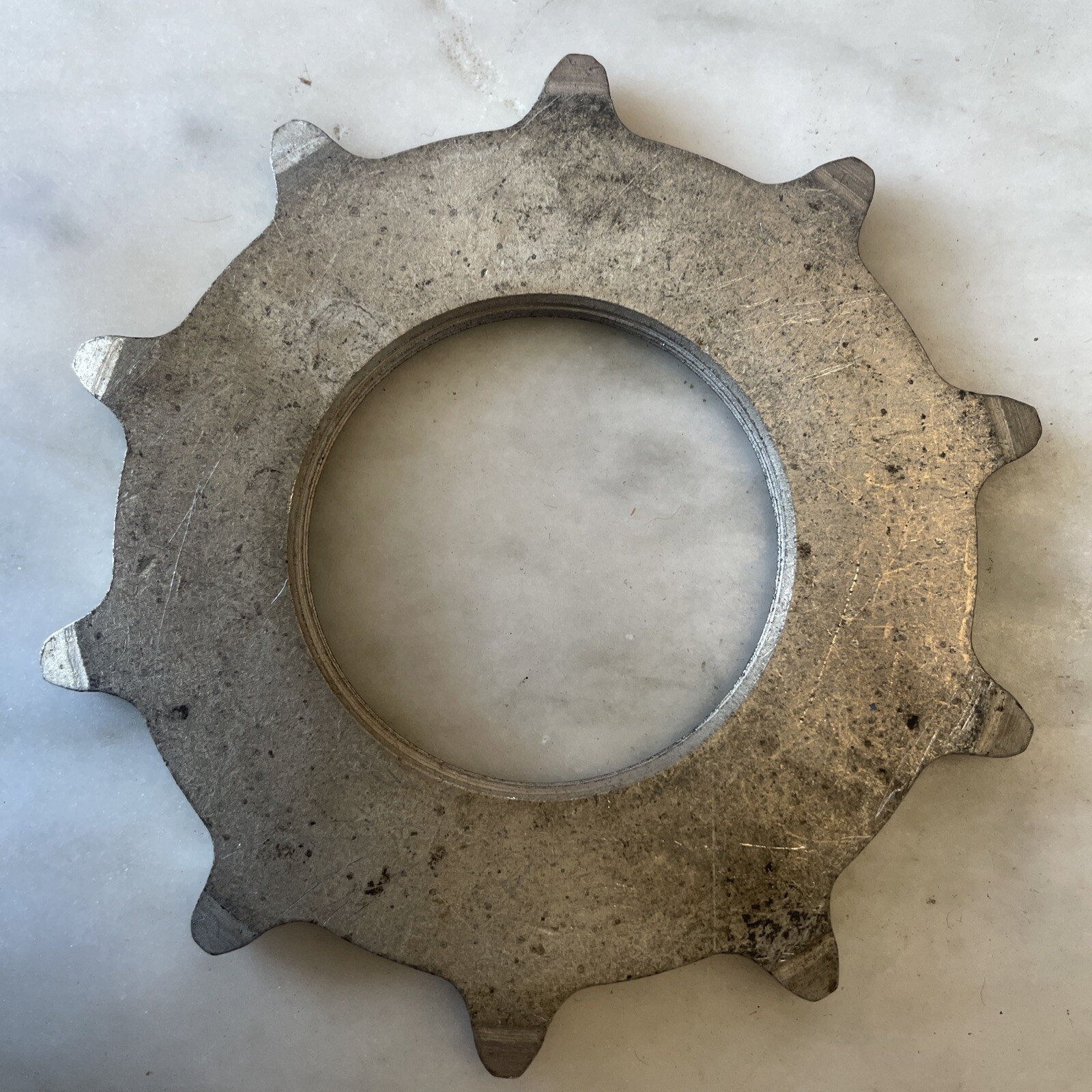 New-Old-Stock Vintage 1″ Pitch Skip Tooth Cog • 10T • Silver. (NJ)