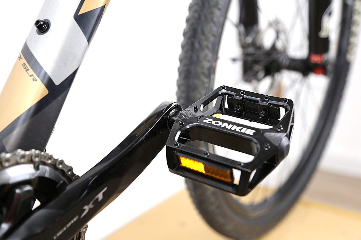 Sealed DU Bearing Bicycle Pedals in Black – Aluminum Alloy, Reflective Safety