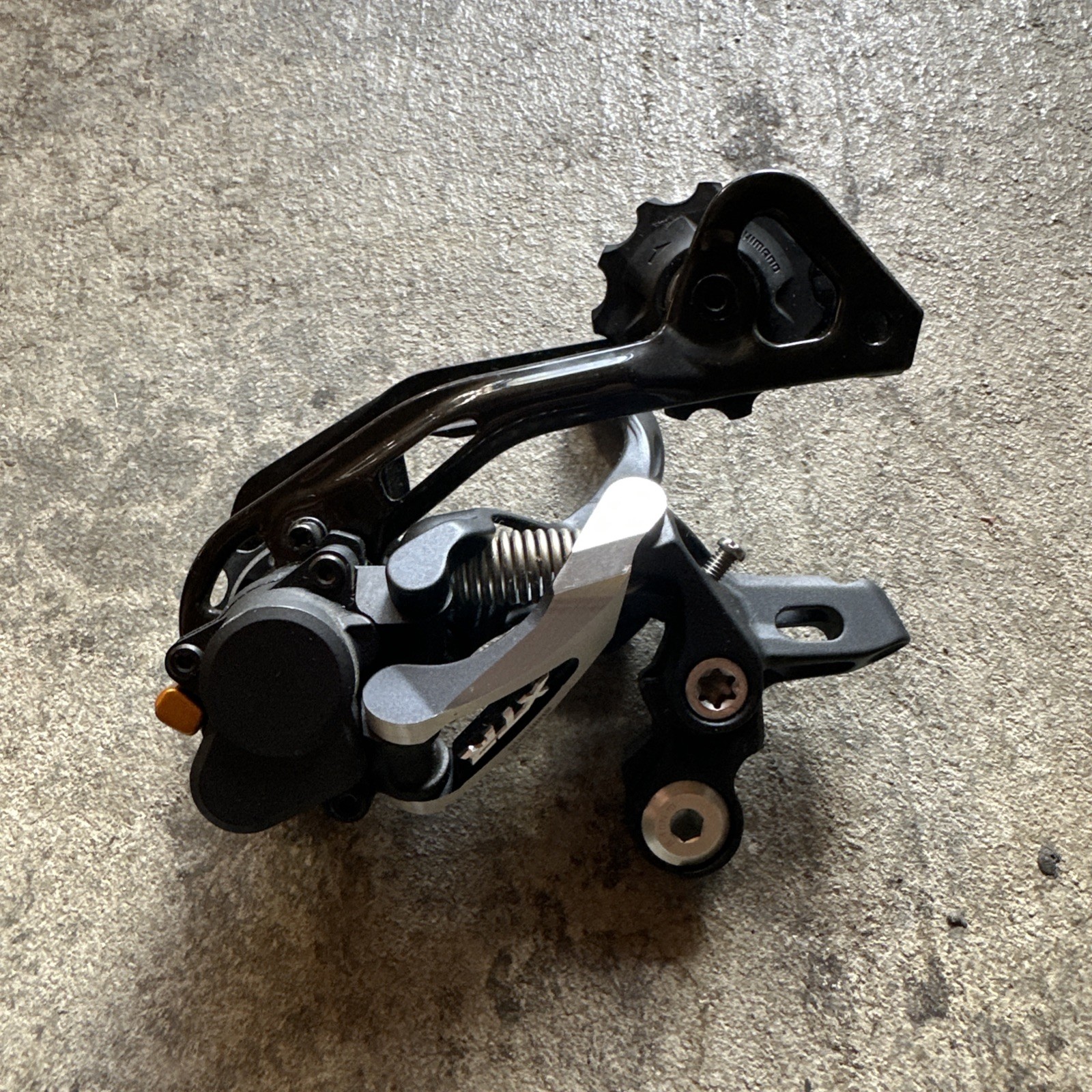 Shimano XTR rear derailer – RD-M985