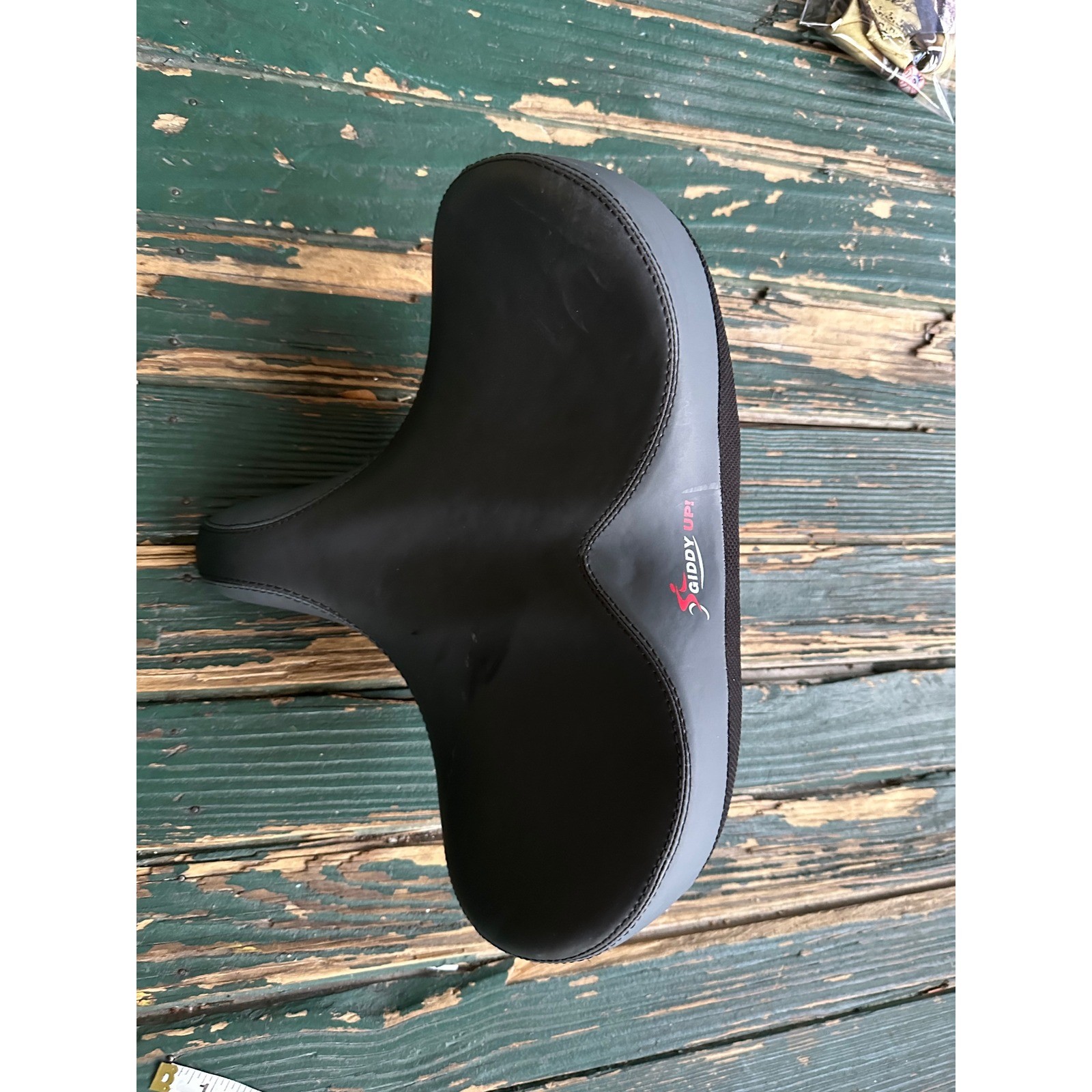 Giddy Up! Oversized Comfort Bike Seat Wide Soft Cushion Bicycle Saddle Black