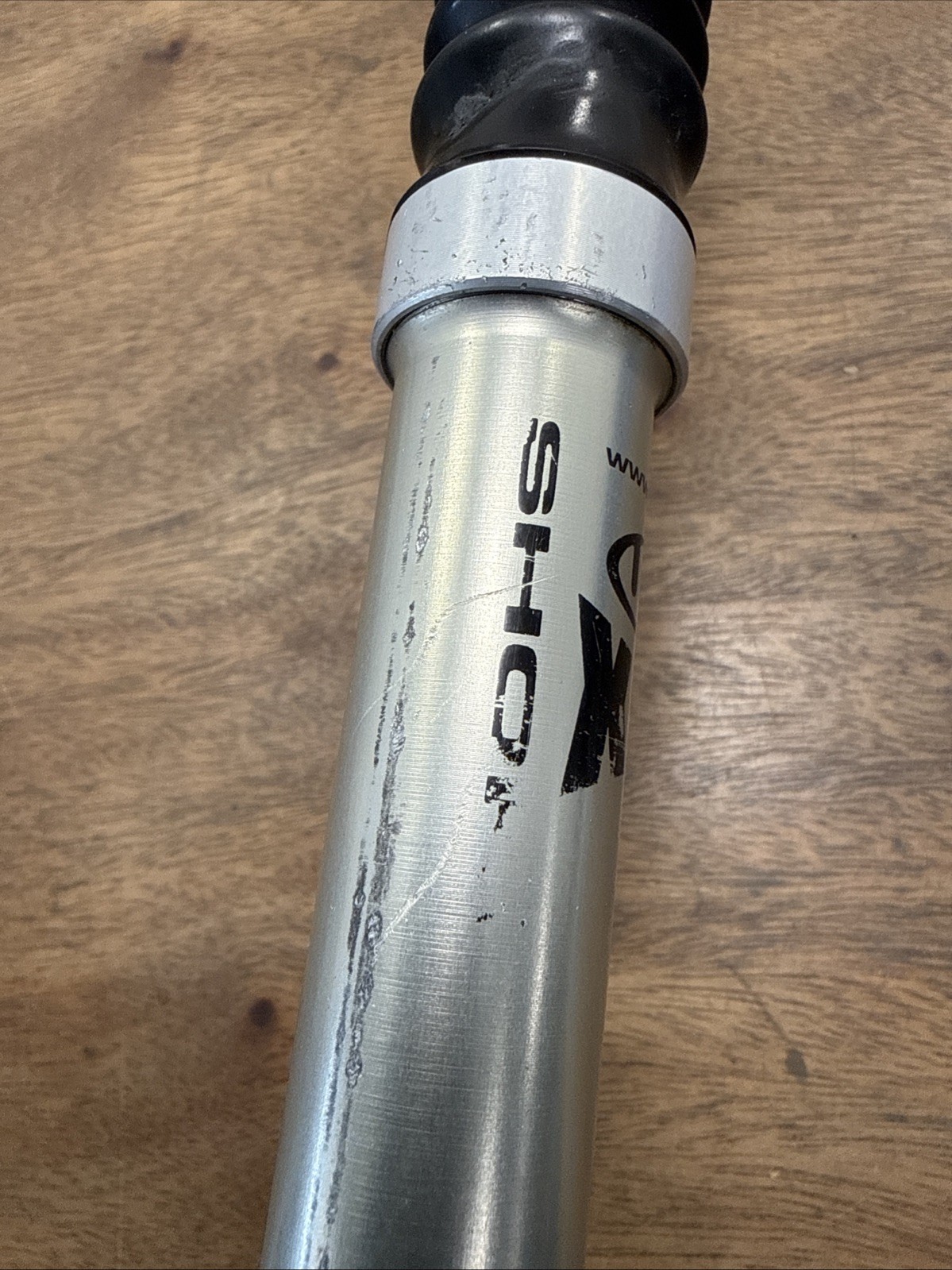 USE XCR Alien Shok Post 25.0mm Suspension Seatpost 390mm Vintage Mountain Bike