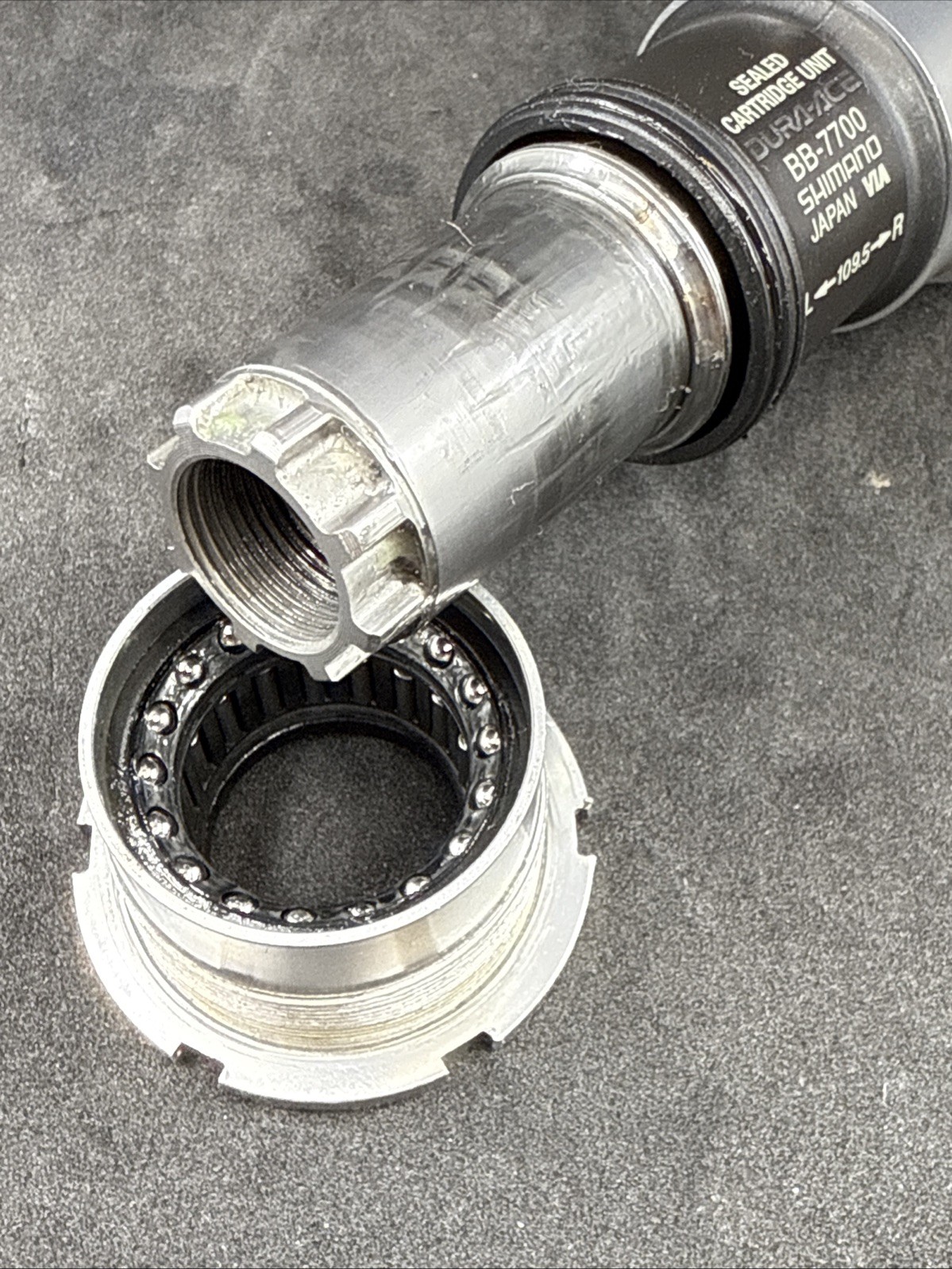 Shimano Dura-Ace BB-7700 109.5mm Spindle Double English BSA Bottom Bracket 9spd