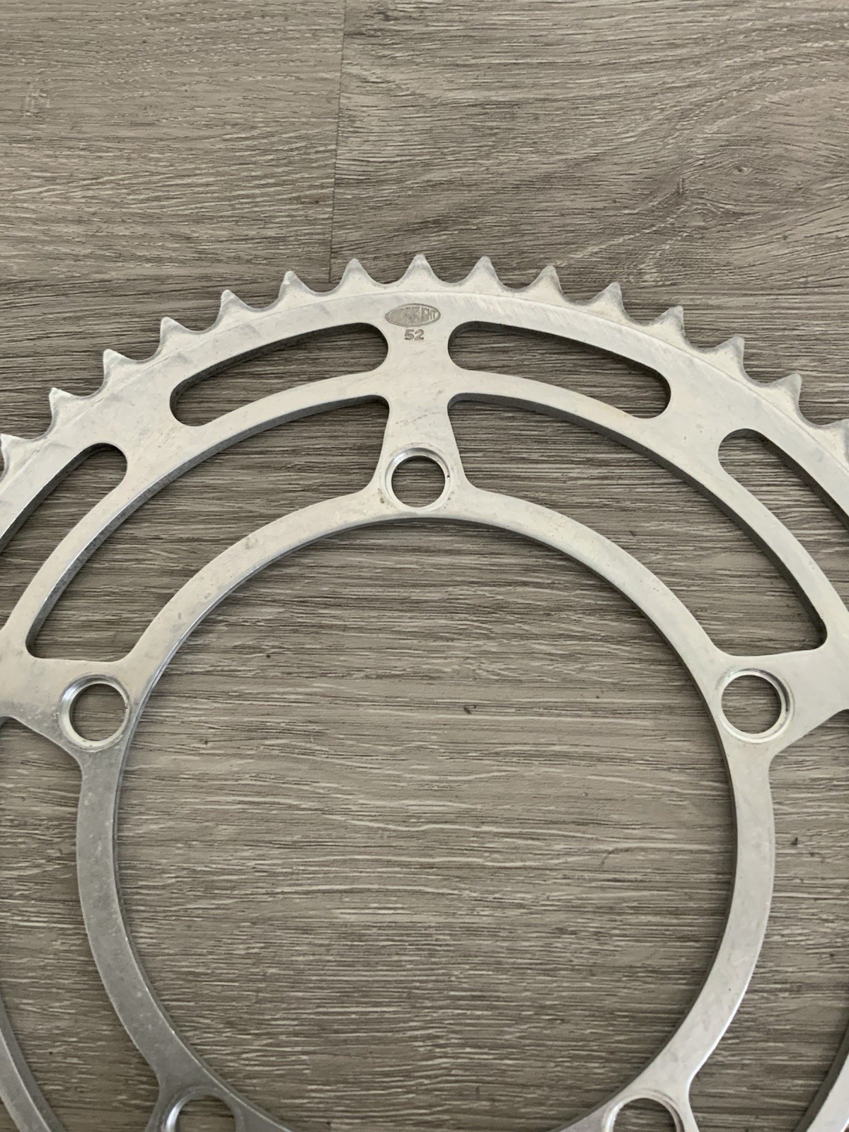 STRONGLIGHT CHAIN RINGS (2) 50-52 TOOTH 122 BCD 6, 7 , OR 8 SPEED