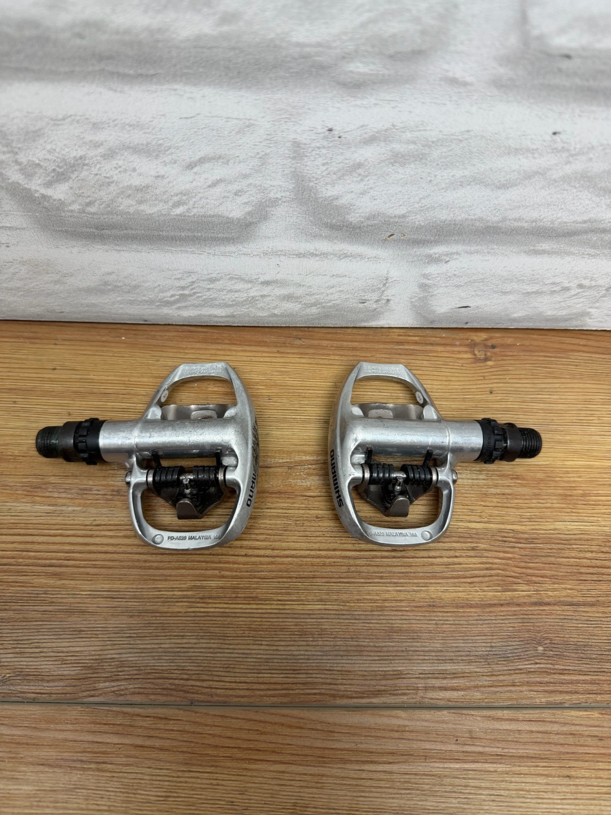 Shimano PD-A520 Platform Flat Clipless Pedals