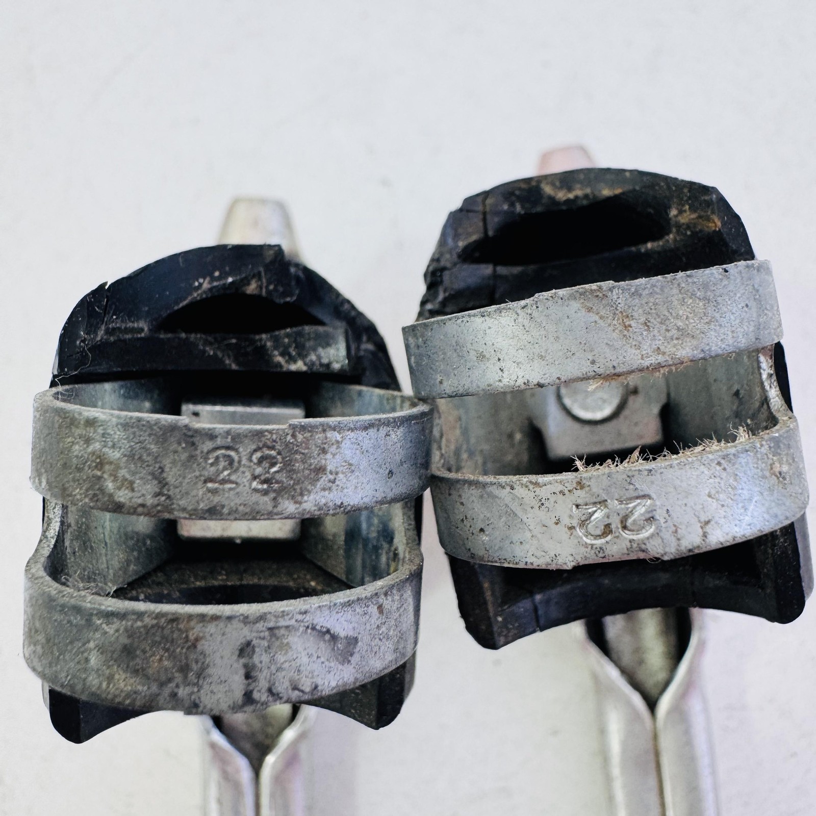 Vintage Altenburger Brake Levers Pair 22.2mm 4-Finger Silver Black MTB Road A07