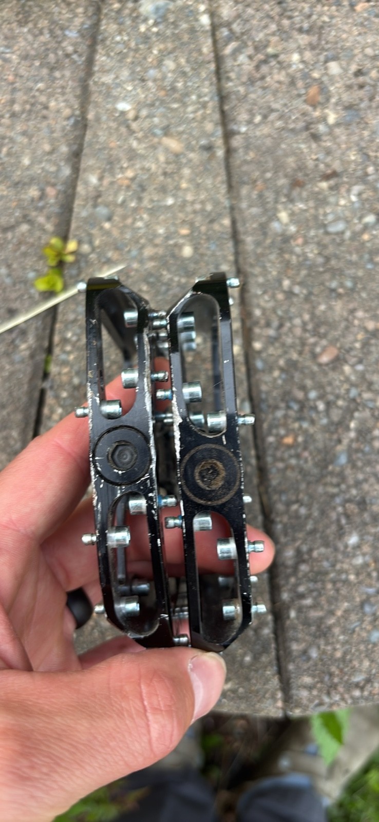 chromag scarab mount bike flat pedals black