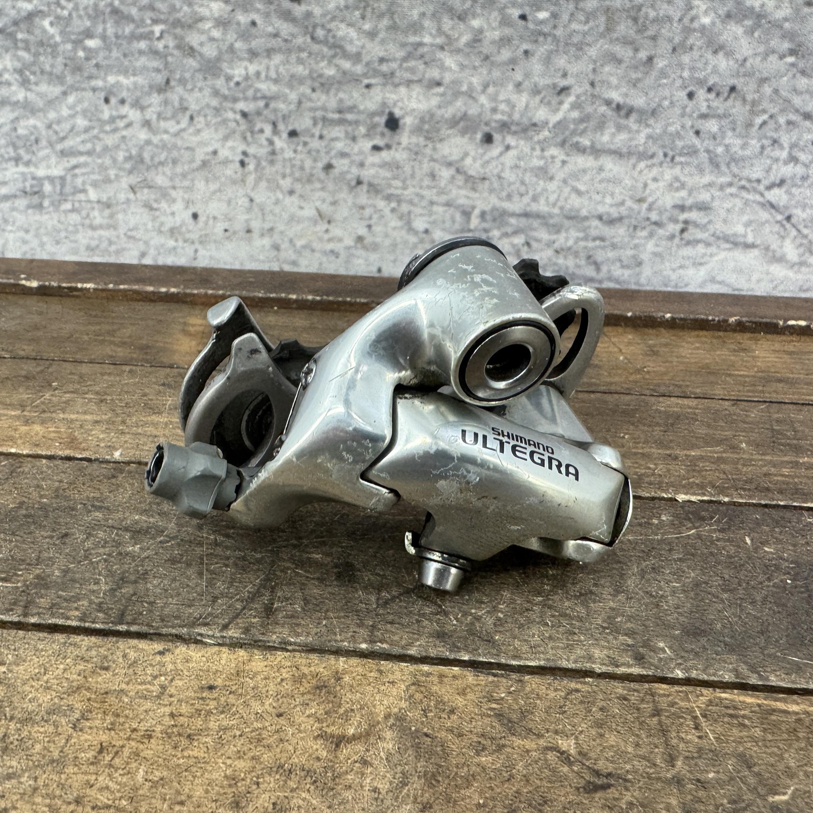 Vintage Shimano Ultegra RD-6500 Rear Derailleur Short Cage Silver Japan 220g