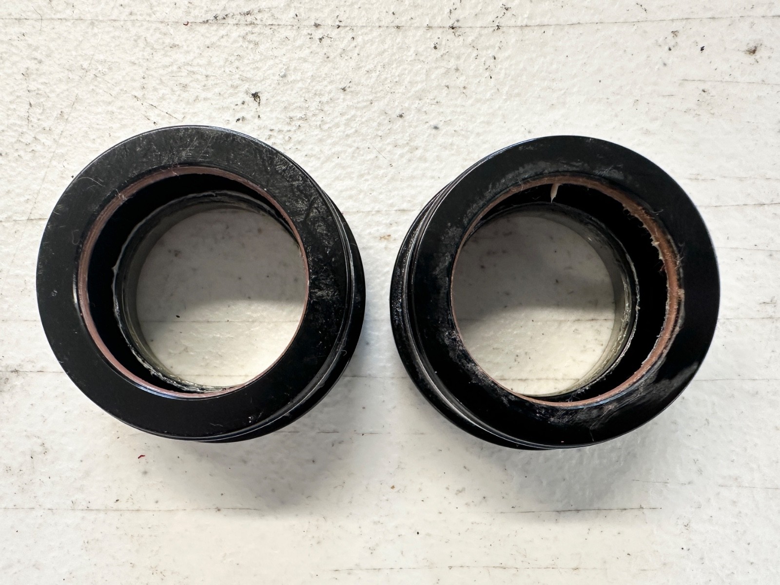 Chris King ThreadFit T47 30x DUB Bottom Bracket Black