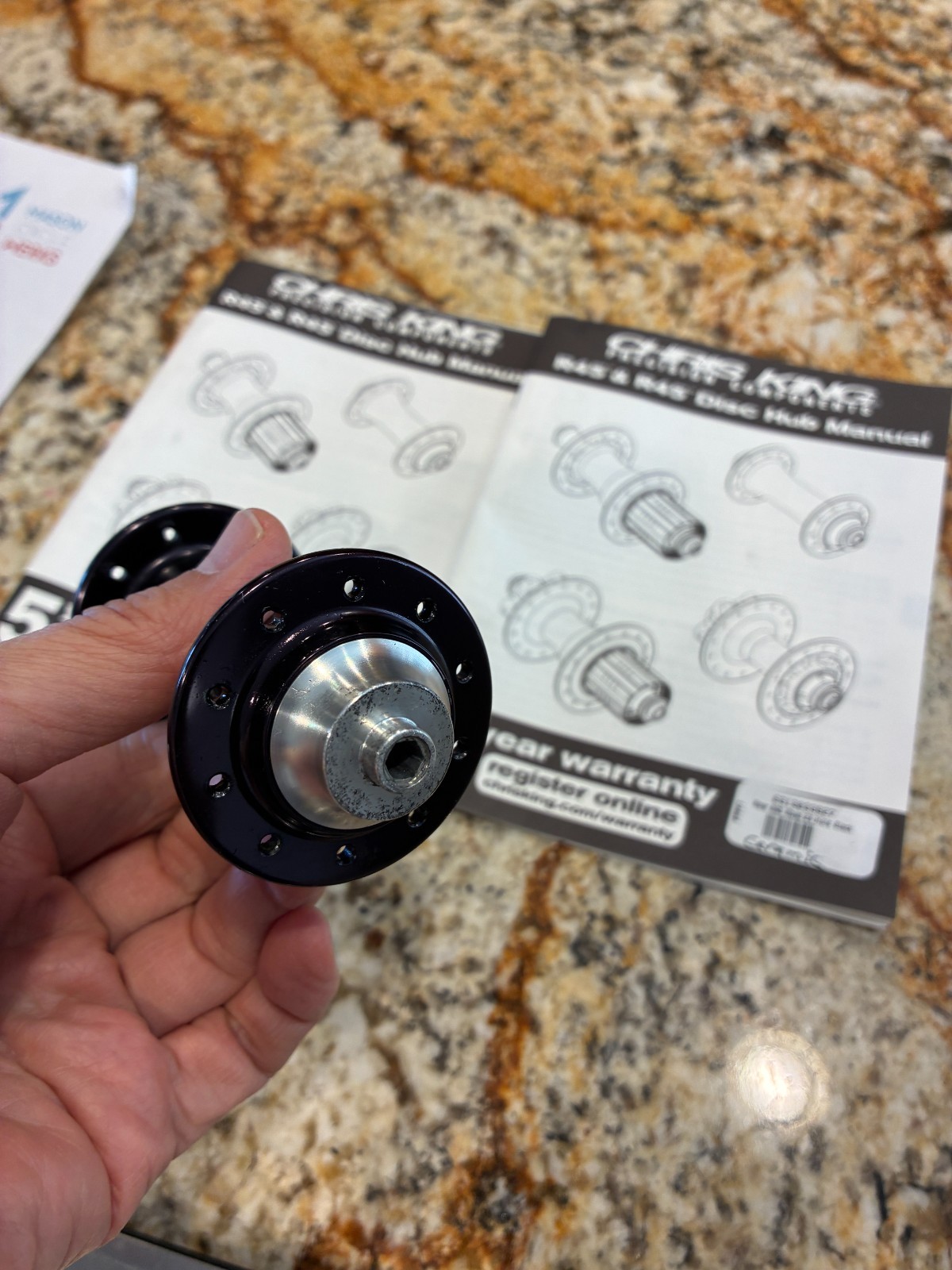 Chris King R45 Ceramic Rim Brake Hub Set – 20H / 24H – Shimano 11-Speed Black