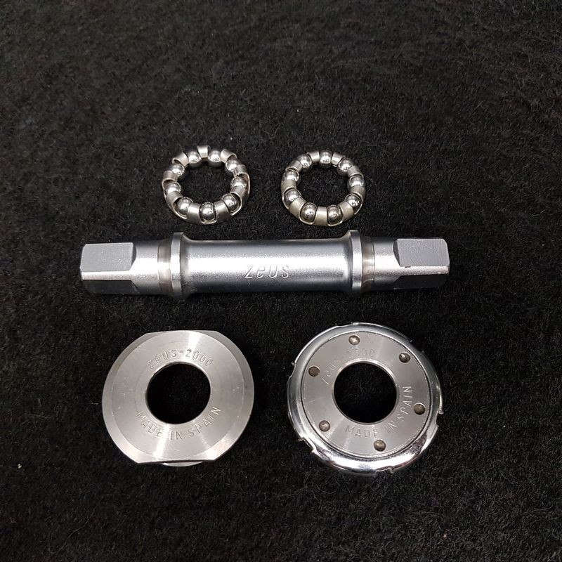 Bottom Bracket Axis N.O.S «ZEUS PISTA» 109 Mm 35X1 (Ref 526)
