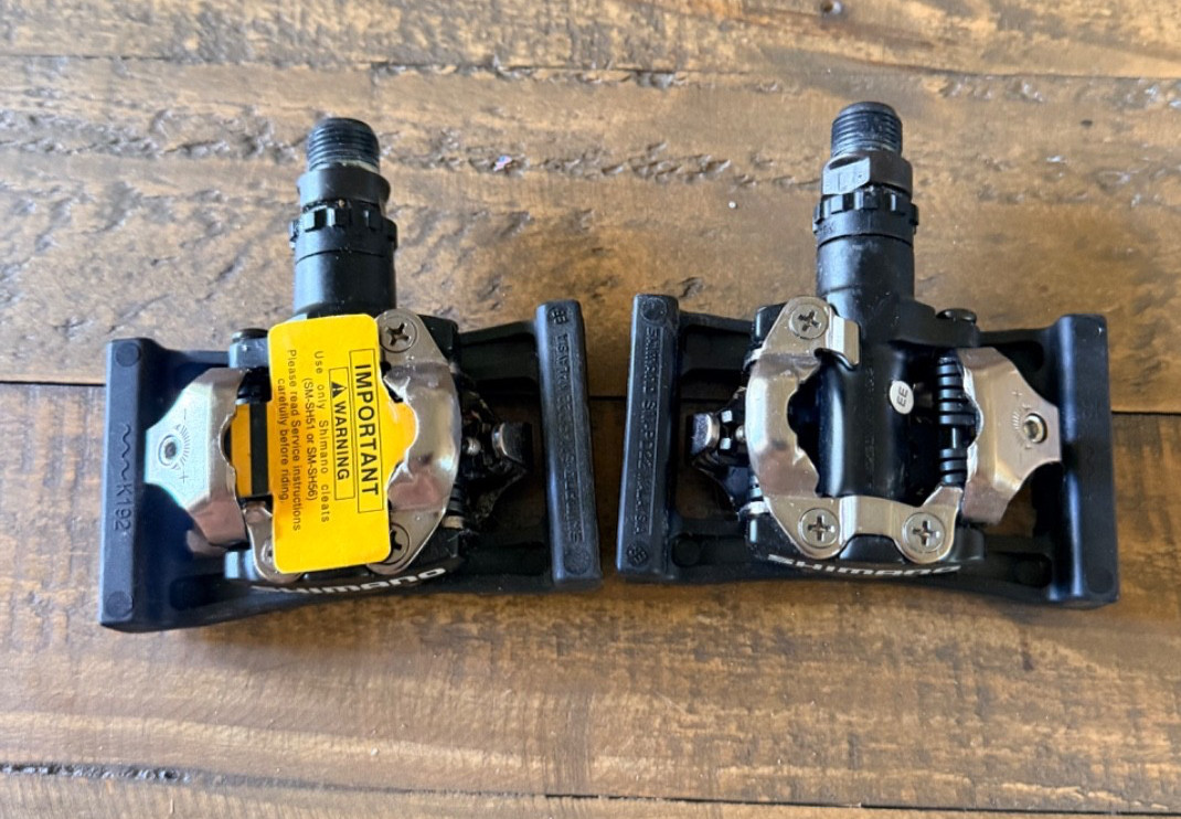 Shimano PD-M324 SPD Clipless Platform Bike Pedals Pair w Reflectors NEW