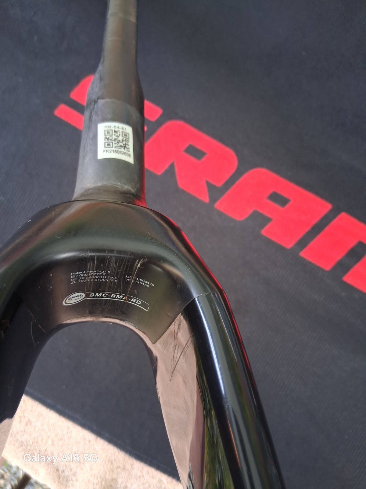 OEM BMC Roadmachine Carbon Road Bike Fork – 54-61cm Disc Brake, Internal Routing