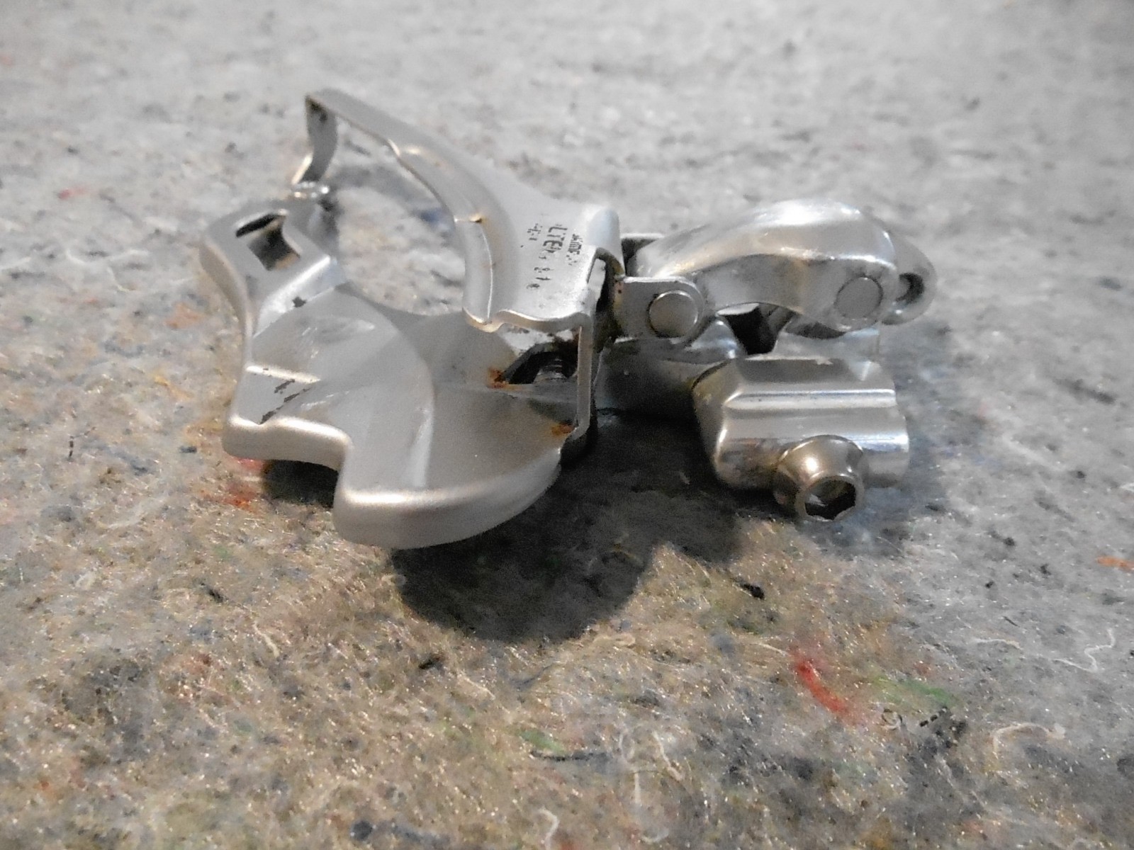 Shimano Ultegra Triple, Braze-On Mount, Bottom Pull Front Derailleur FD-6603