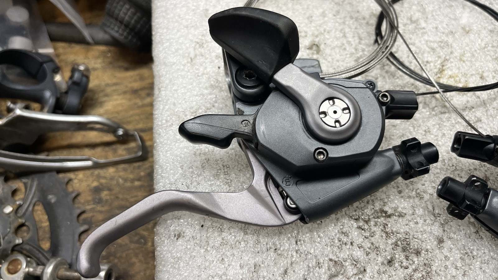 Shimano XTR ST-M950 3×8 Speed Combo Shifter Brake Lever Set