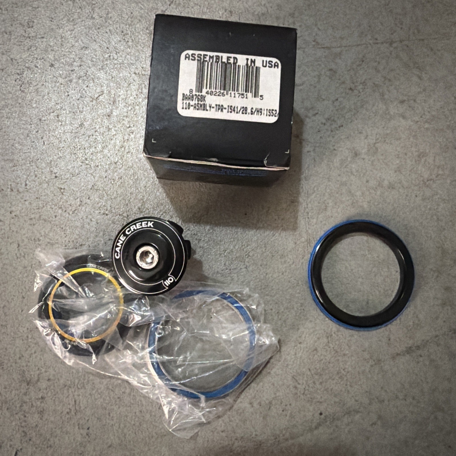 Cane Creek 110 IS Headset (Black) (1-1/8″)