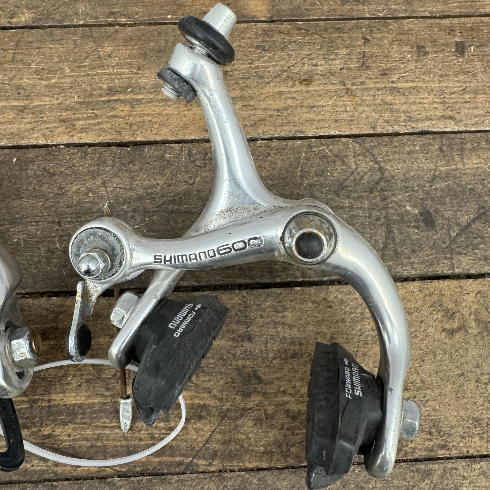 Vintage Shimano 600 BR-6208 Caliper Brakes Set Silver Road Bike Side Pull Japan