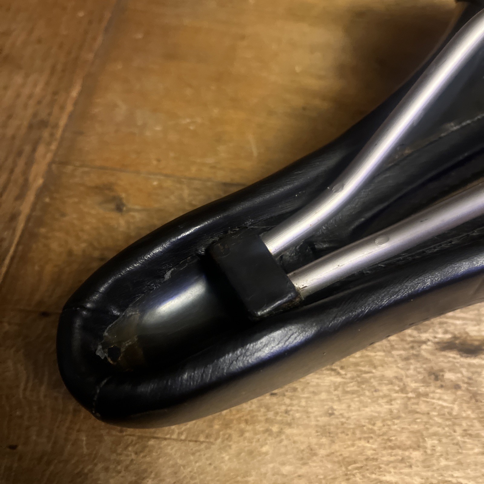 Vintage Terry Gellisima Saddle 268 mm Long 168 mm Wide 90s Anatomical Groove