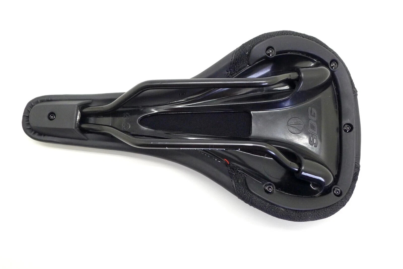 SDG Bel-Air V3 Max Saddle – Steel Rail – Black/Black