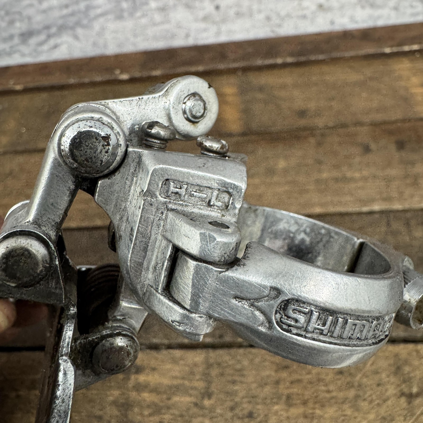 Vintage Shimano 600 Arabesque Front Derailleur 28.6 Clamp Bottom Pull Road