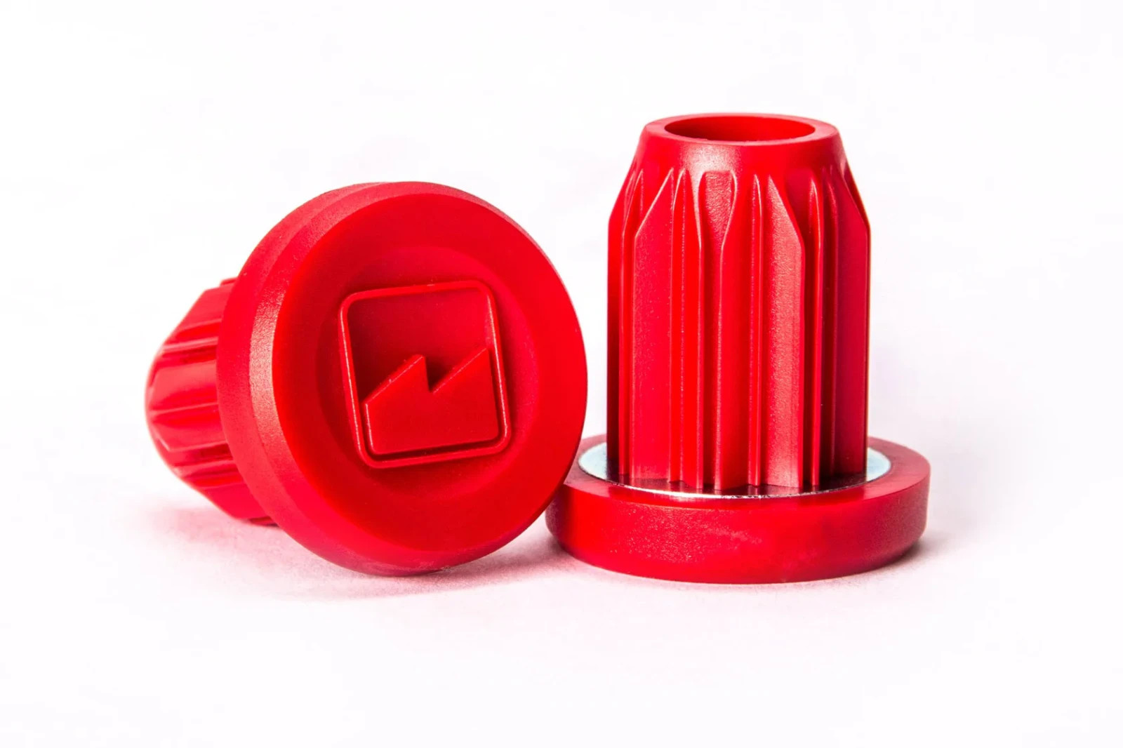 MERRITT Nylon Push In Style BMX Handlebar Ends – Bar Ends – PAIR – RED