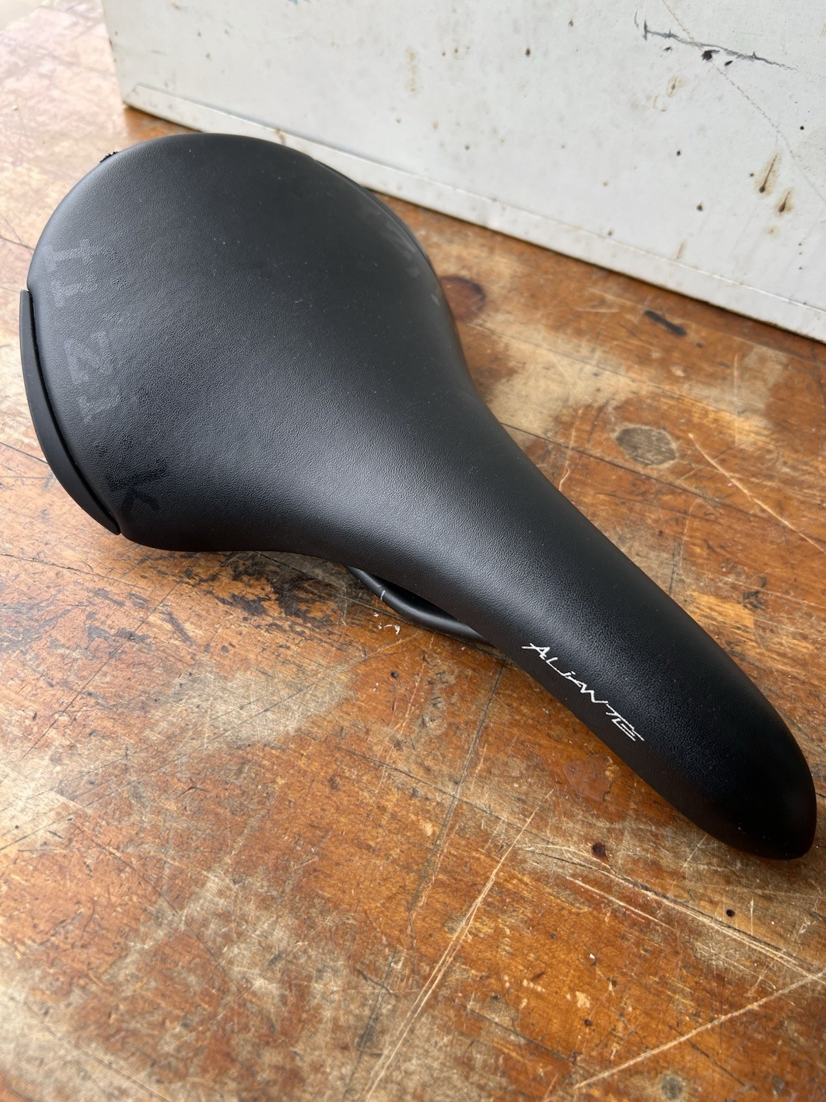 Fizik Aliante Saddle Large Road Mountain CX Gravel Spine Concept 155mm