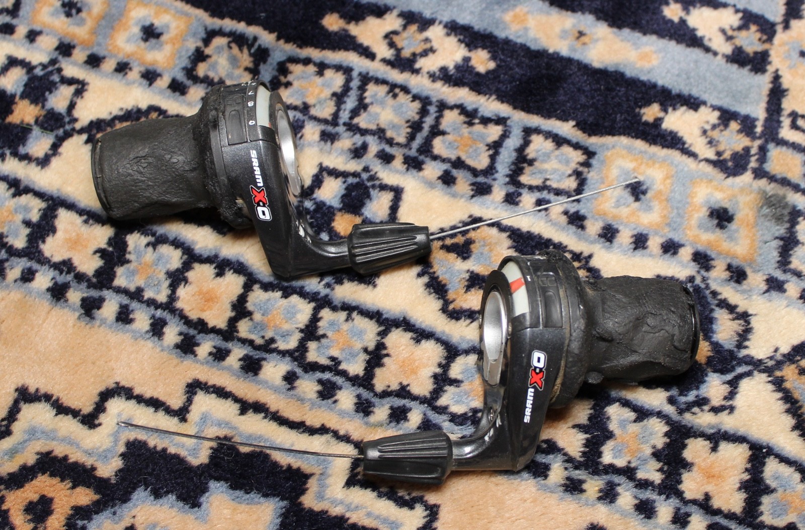 SRAM X-0 3x9s Black Mountain Bike Gripshift Shifters Set – Grip Shift