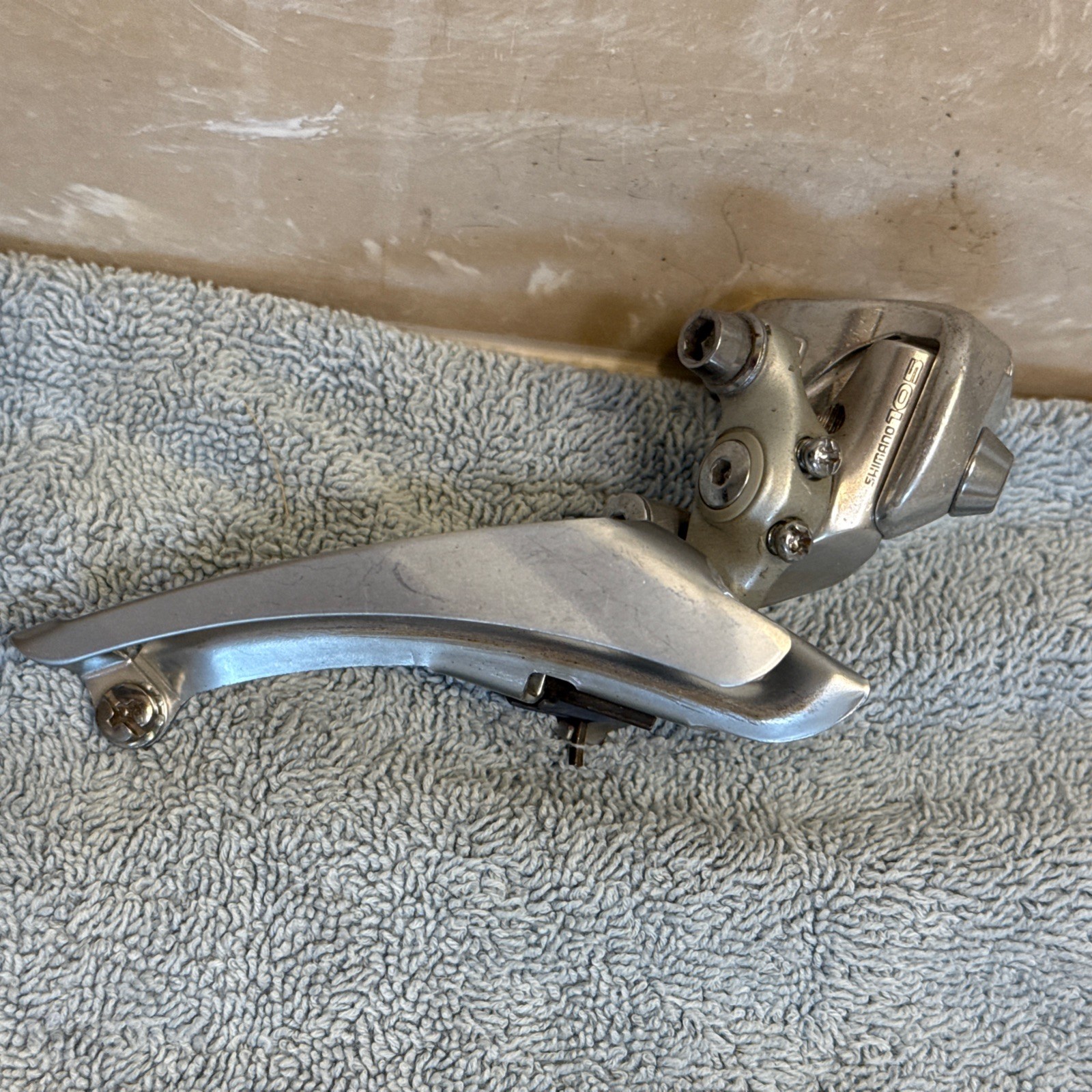 Shimano 105 Braze-on Front Derailleur FD-1055 with 31.8mm clamp 2×6,7,or8 [ssg]