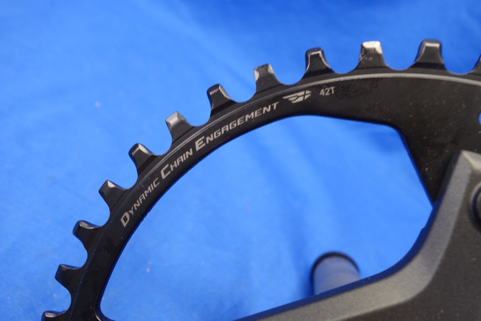 New Shimano Cues FC-U6040 1 x 11 Speed Bike Crankset, 42t, 175mm Arm Length