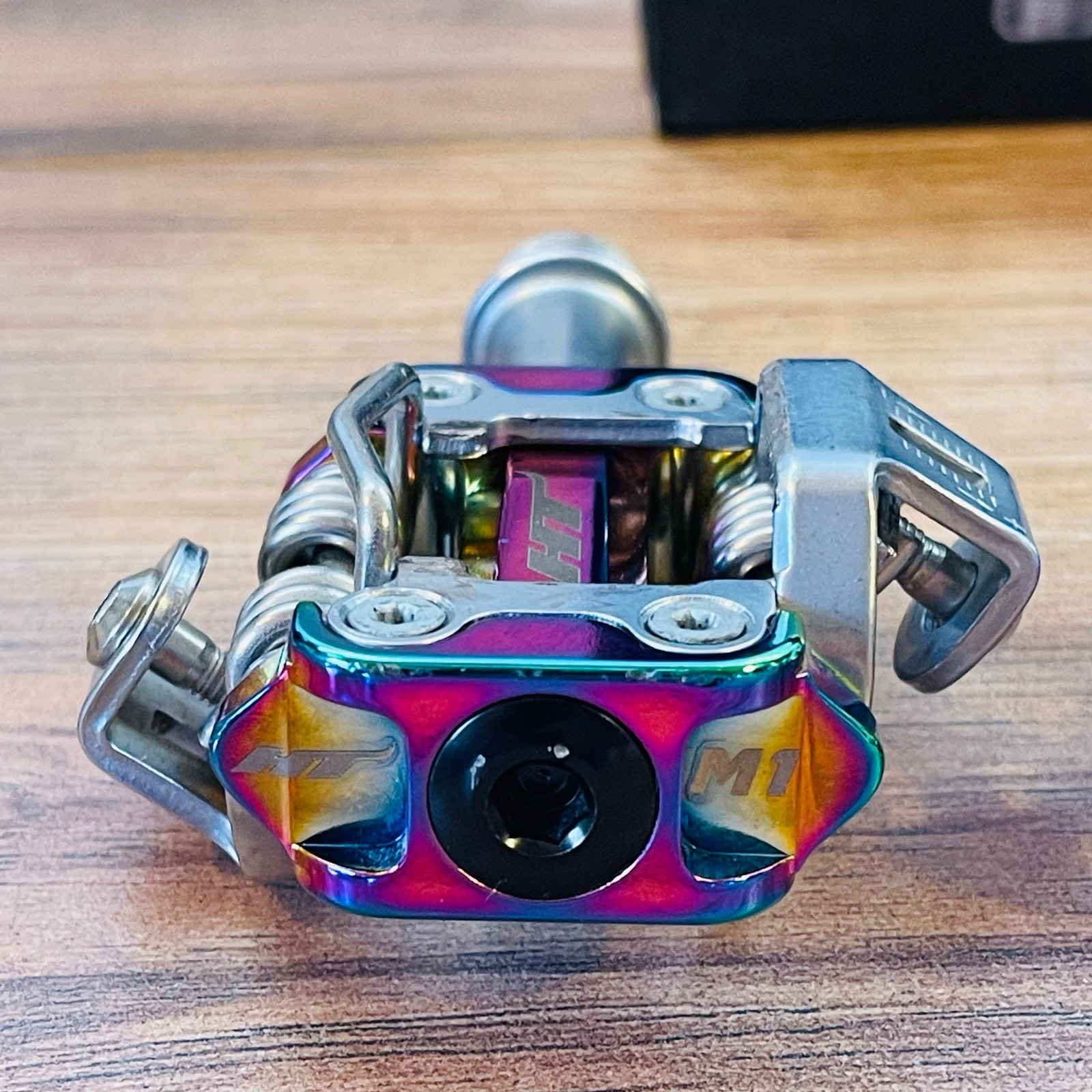  HT M1 Leopard Mountain Bike Pedals Oil Slick Stainless Sealed Cleats