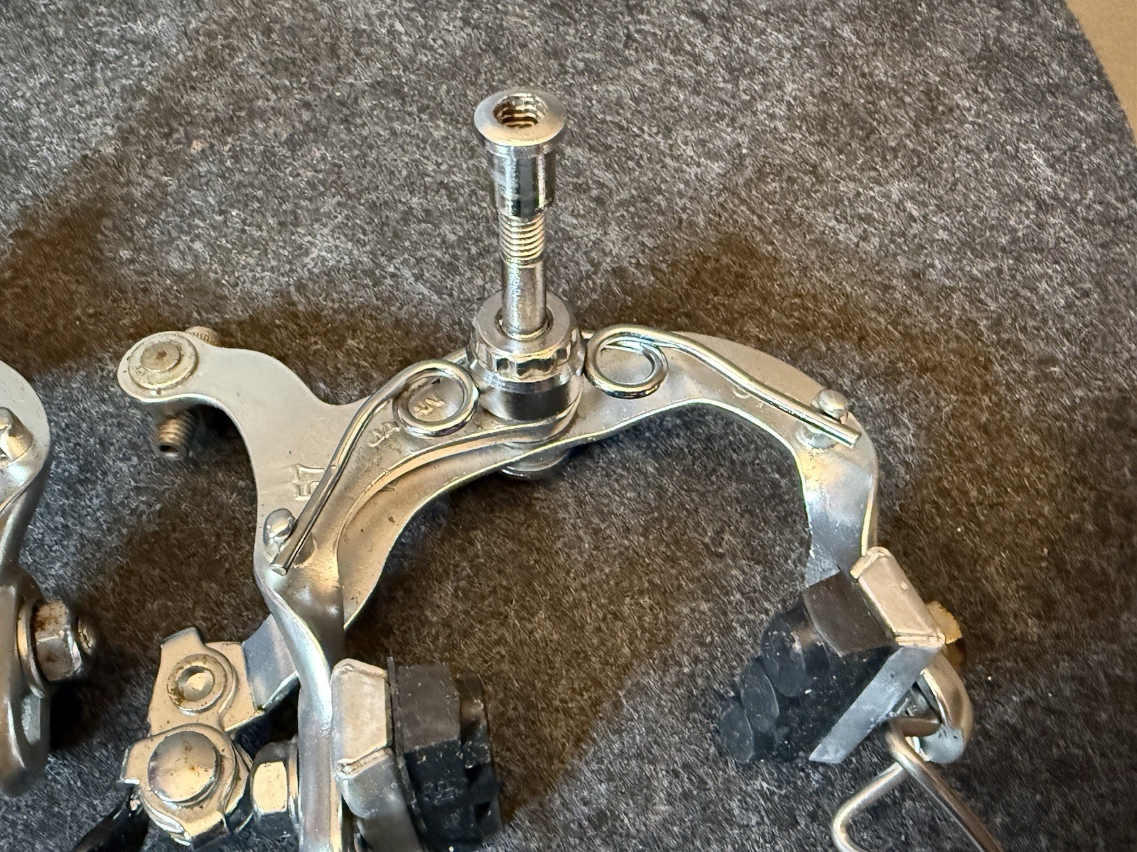 Vintage Shimano 600 Arabesque Brake Caliper Set Front & Rear Silver