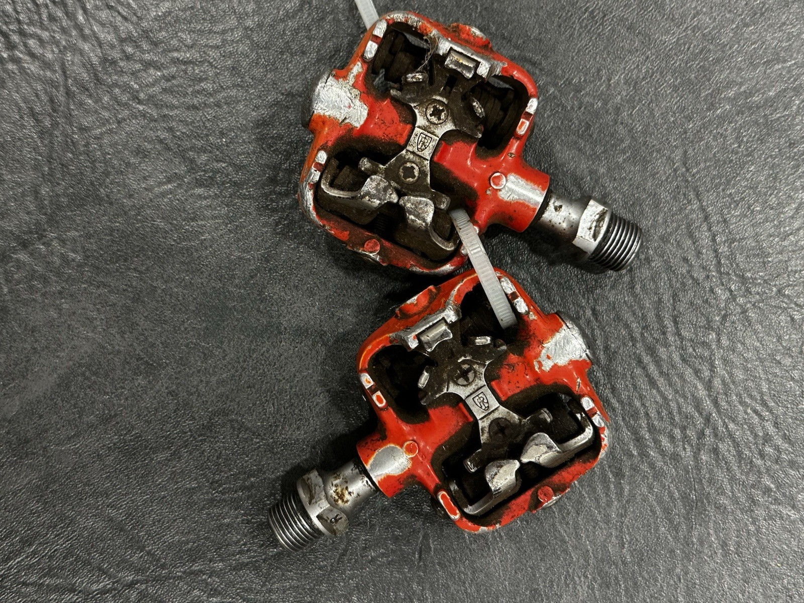 Ritchey Logic Double Sided Red Clipless SPD Compatible Pedals