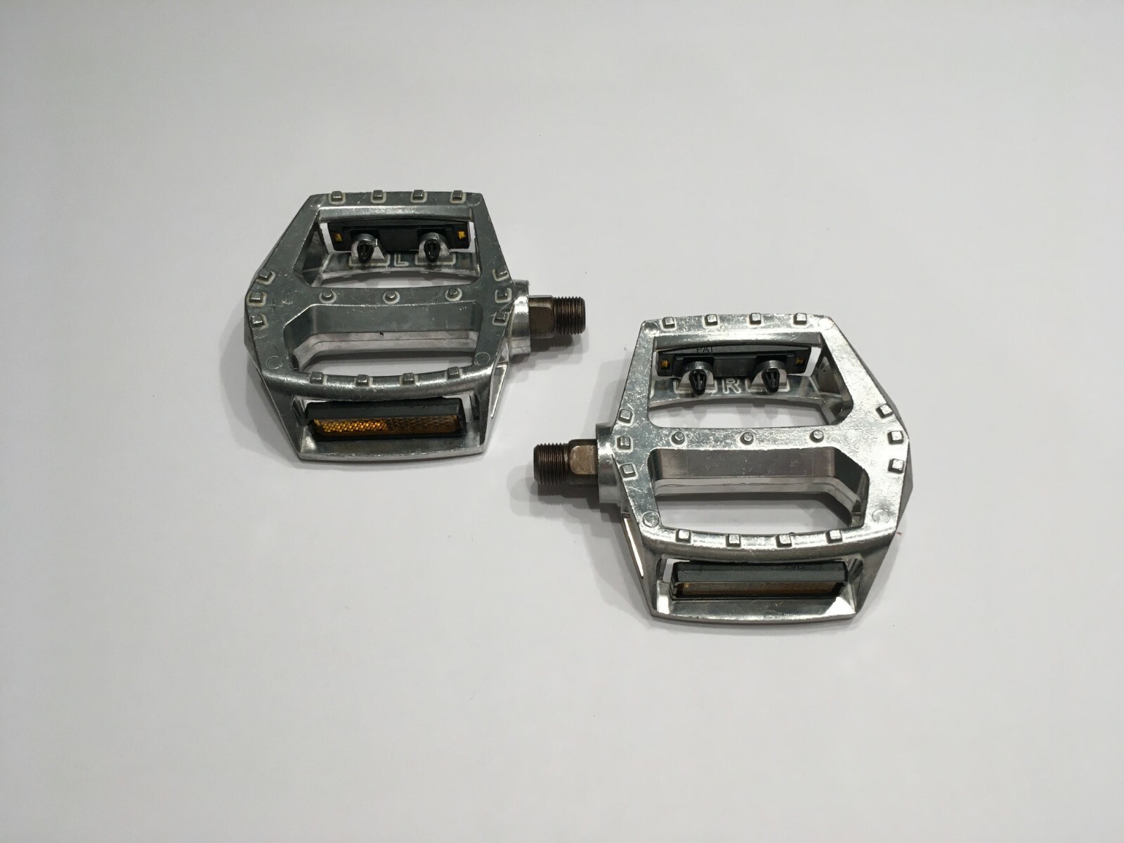 9/16″ Platform Alloy Bicycle Bike Pedals MTN Urban Track Bmx Fixie Silver