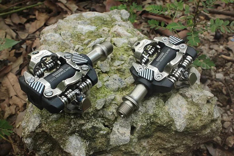 MTB Bicycle Self-locking Double-sided Snap-on Pedals Cleat Footrest Clip
