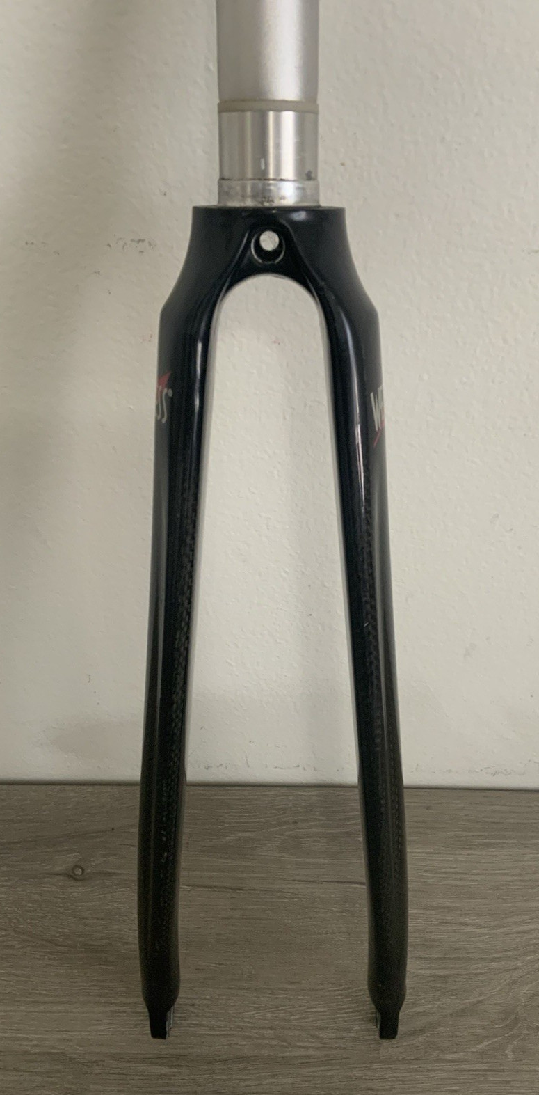 WEYLESS CARBON FORK 700C 1 1/8 INCH THREADLESS 163 MM STEERER 570 GRAMS
