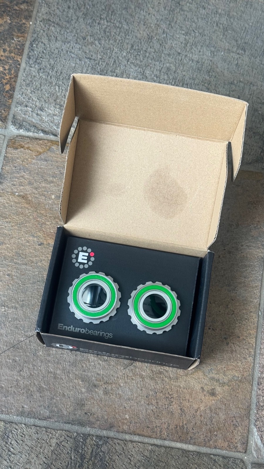 Enduro Maxhit Bottom Bracket – T47 External – Shimano Spindle – 440C Bearings