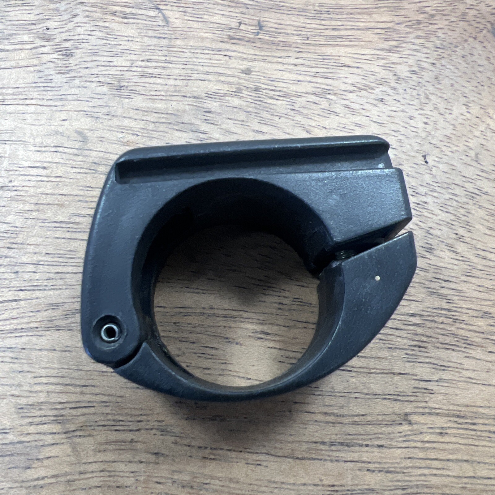 Cateye Model H-17 Mount for Bike Light