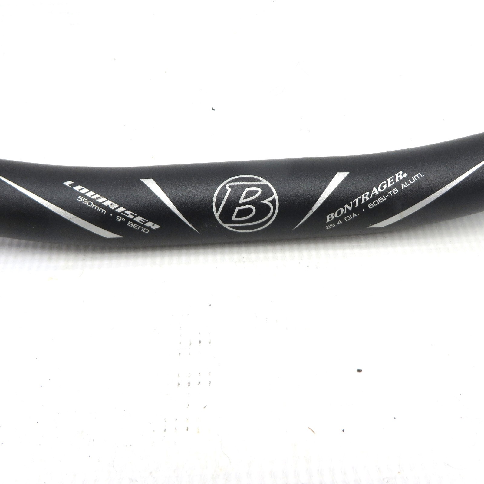BONTRAGER LOWRISER HANDLEBAR Mountain Aluminum 590mm 25.4mm 375g Black 9° Bend