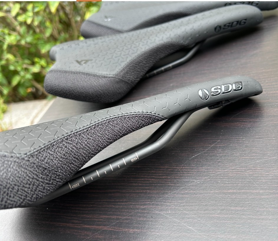 SDG BMX Saddle Pivotal Seat Bicycle 1pcs 230 x 130mm