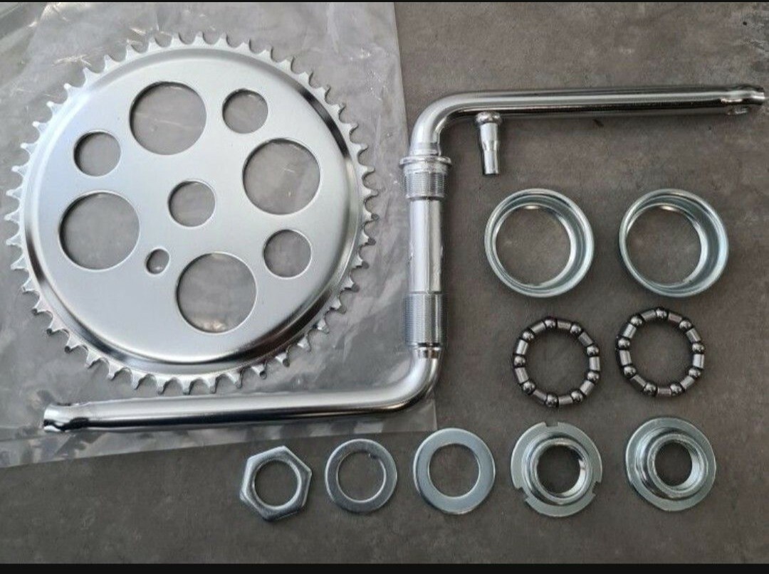 LUCKY 7 SCHWINN STYLE BICYCLE SPROCKET 46T, CRANKS 6 &1/2″,& BOTTOM BEARING SET
