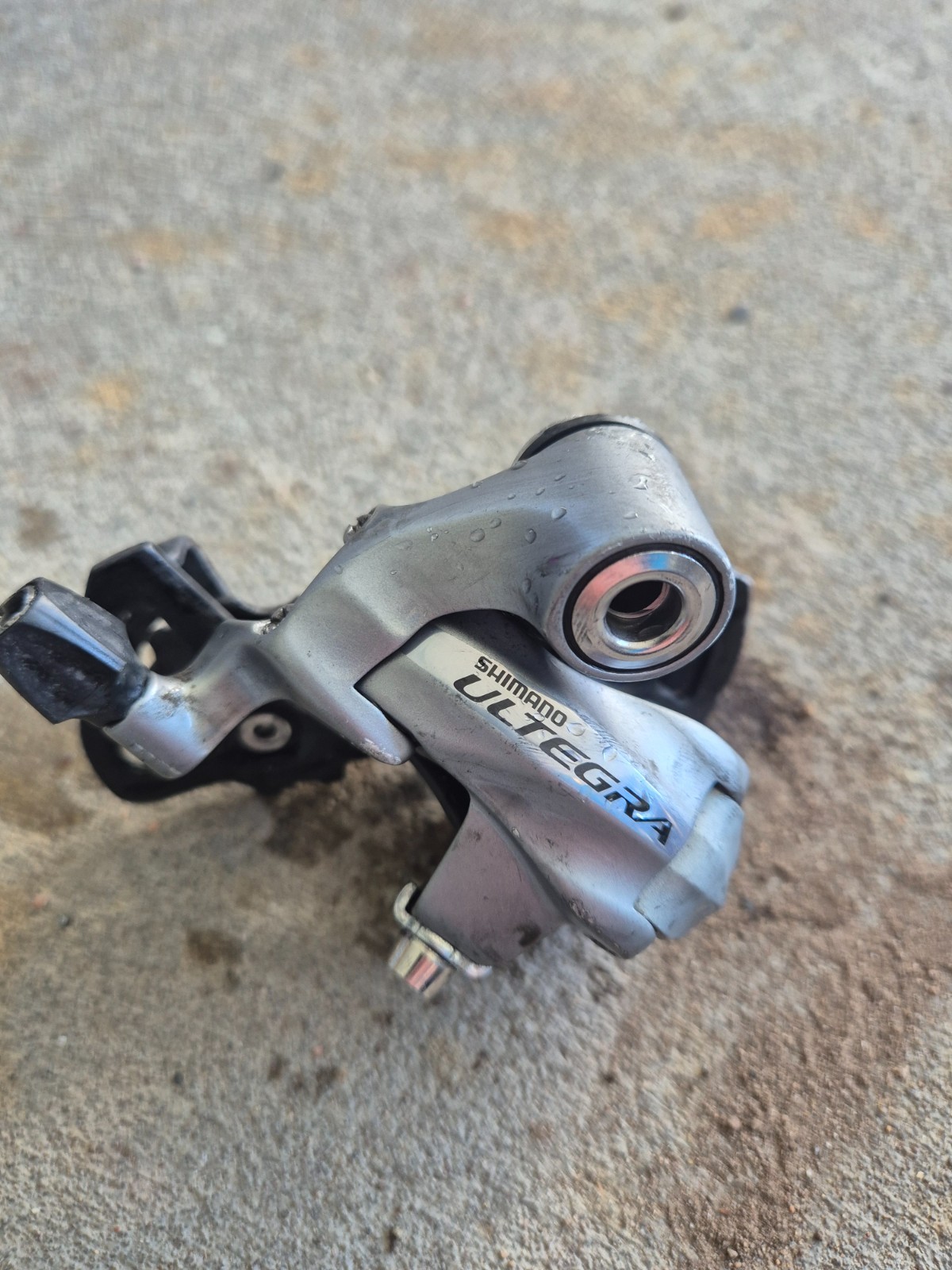 Shimano Ultegra Components (6700 series)