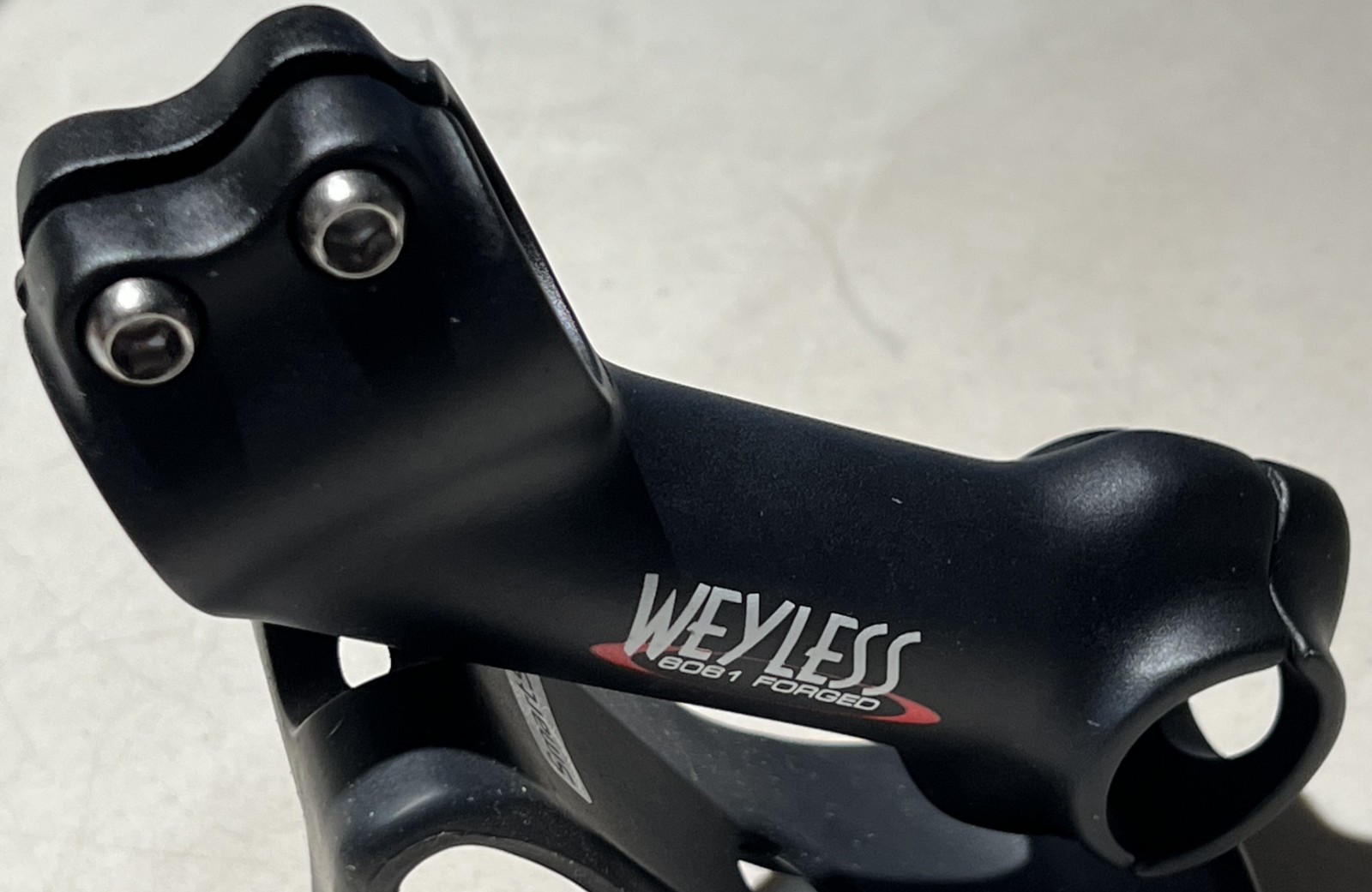 Weyless Threadless Stem 105mm, 1″ Handlebar Clamp 1-1/8″ Steerer, +45 deg.