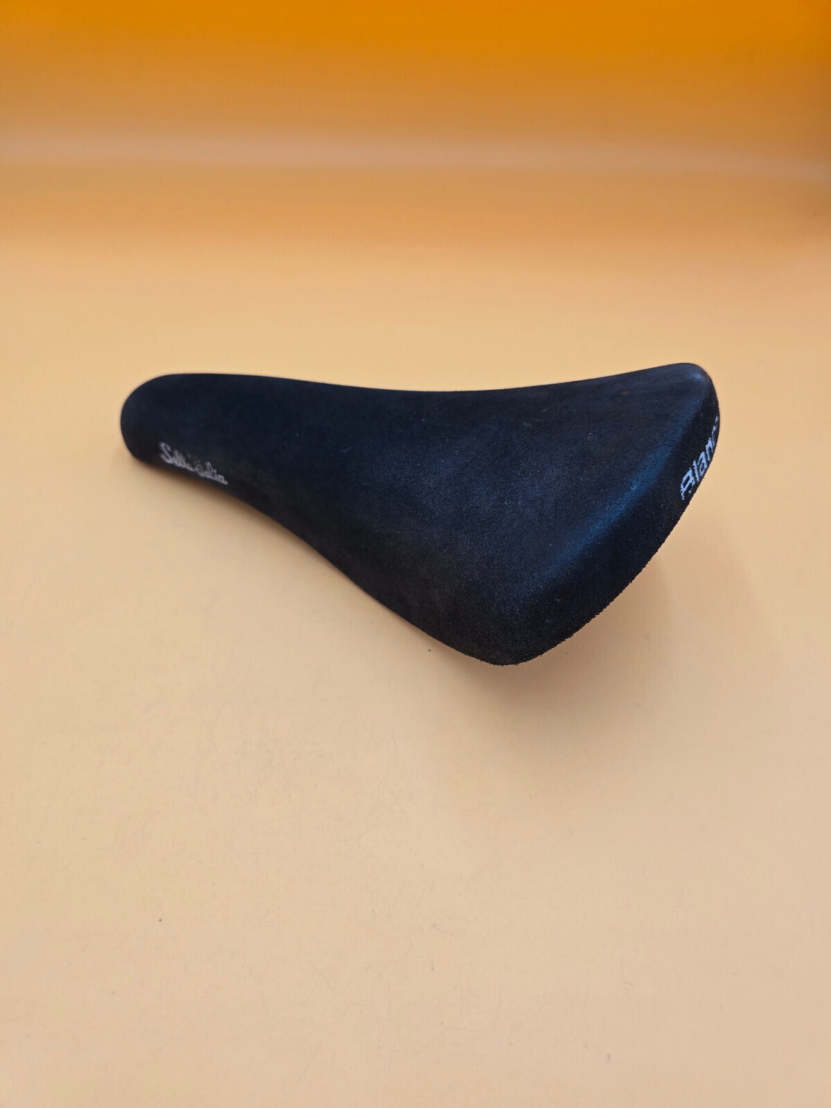 Saddle Selle Italia Bianchi Suede (Imitation?) black saddle vintage retro