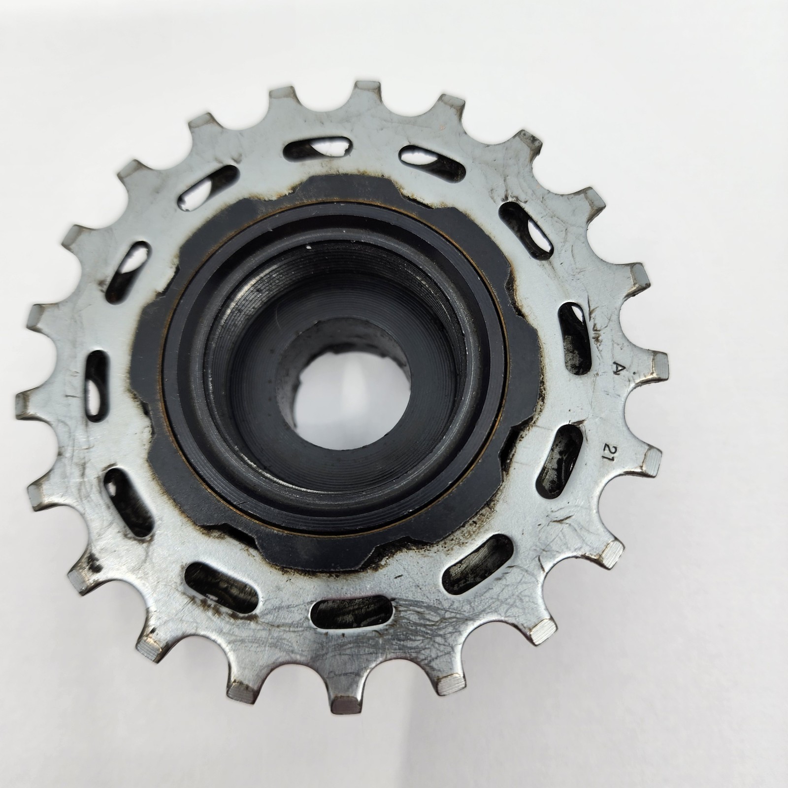Vintage Suntour Winner Pro 6 Speed Freewheel 13-21T Silver 21t Japan