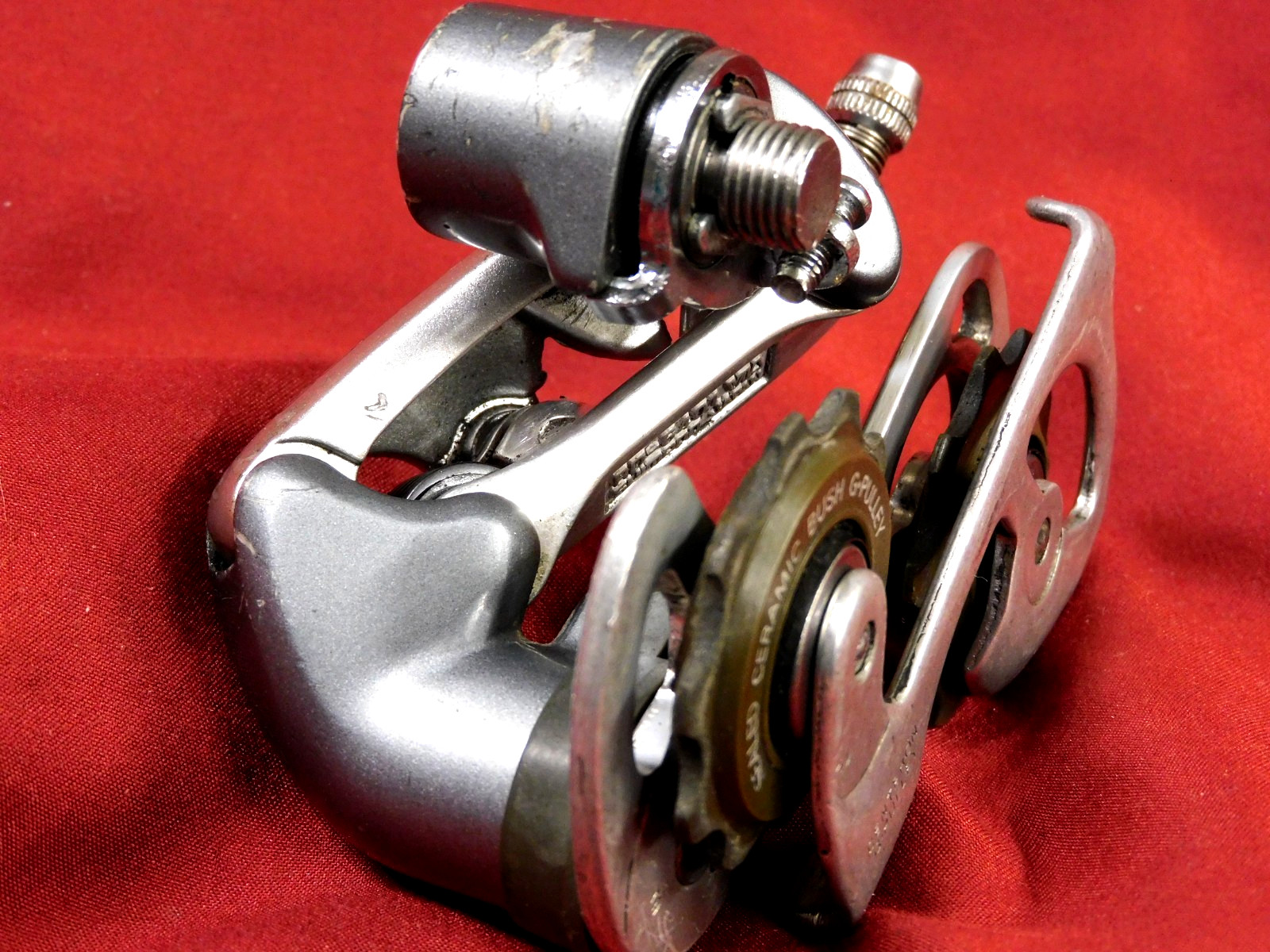 1996 Shimano 600 Ultegra Tri-Color RD-6401 Silver Short Cage Rear Derailleur