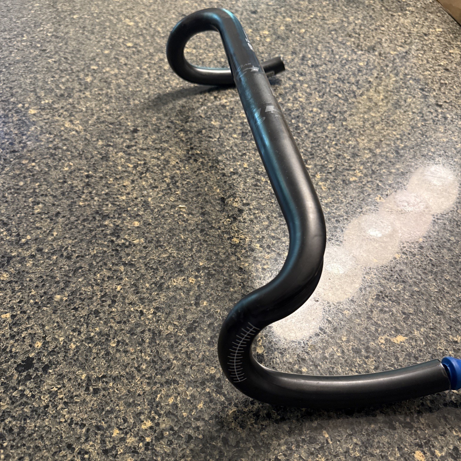 Easton EC70 AX Carbon Compact Gravel Handlebar 31.8mm 42cm 80mm Reach 120mm Drop